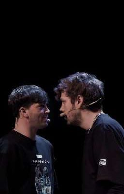 хах.. а ты красивый ~