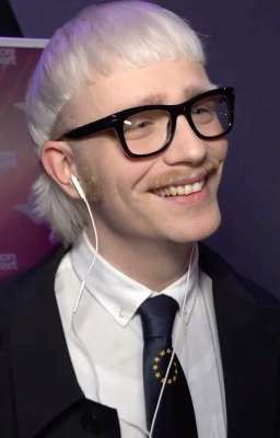 Wie ben ik? Ik ben een god