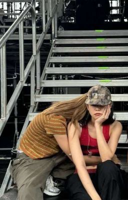 "Пока никто не видит"