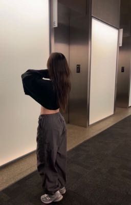 как прекрасно, что она такая. 