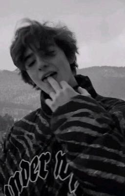 из-за неё у него наступила белая полоса