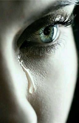 Love Should Be Mutual.(He Doesn't Deserve You)