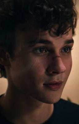 "Она- майский цветочек"