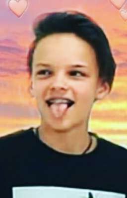 Сводный Братец