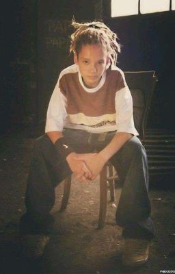 этот младшеклассник вскружил мне голову