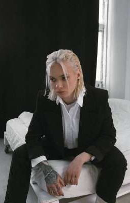 мой личный киллер||кира медведева.