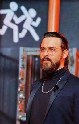 влюбилась как дура...