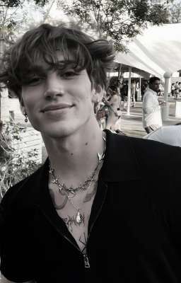 Винни Хакер - враг