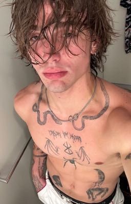 Жизнь с Директором. /V.H/