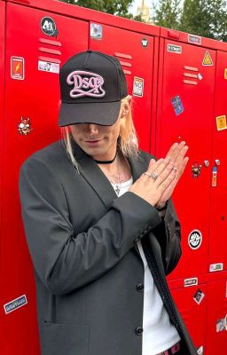 Сводный Брат😎 Nkeeei😘😘 ( В ПРОЦЕССЕ)