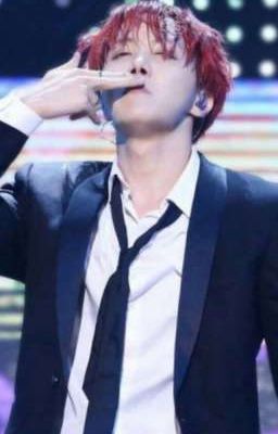 Хосок как сладкая клубника🍓