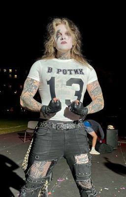 Физрук Ярослав из Neverlove