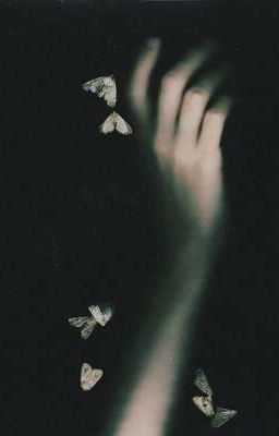 Боль мотылькам/†