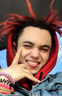 Жизнь течет 