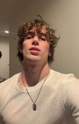 Мой любимый враг V.H