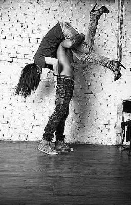 Лагерь . Жизнь Глории