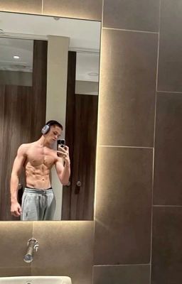 наши чувства взаимны,Леон Кемстач.)