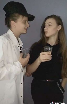 Ира и Лиза "Я не имею отношонея с подчинёнными" 🔞