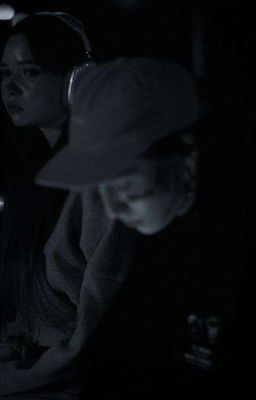 новенькая//Виолетта Малышенко