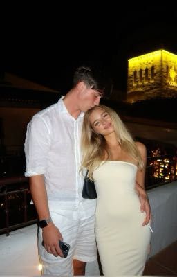 там, где цветет счастье.