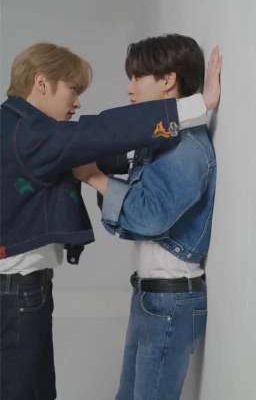 Минхо учитель танцев, а Хан хочет подтянуть свой уровень танцев