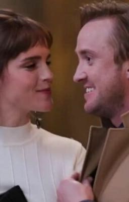 спустя годы они встретились за семейный столом