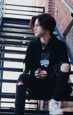 Прости что не сдержал обещание... 