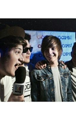 Mband.Всё началось с одного взгляда