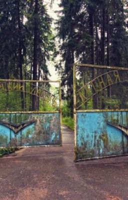 Заброшенный лагерь "самоубийц"