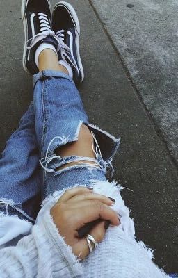 Девочка в олдскулах.