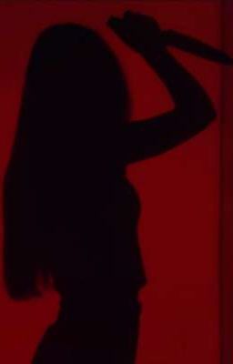 кровавый дьявол рядом...