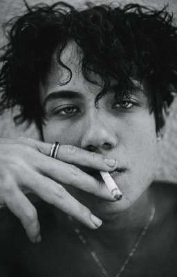 POV:любовь или деньги..