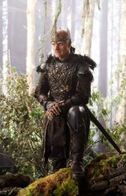 Любовь всему божественному противоестественна.