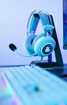 Между нами.