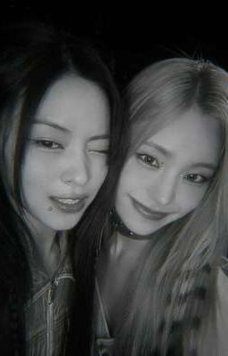 °○Looks don't touch○° (RYEJI) ЗАМОРОЖЕН