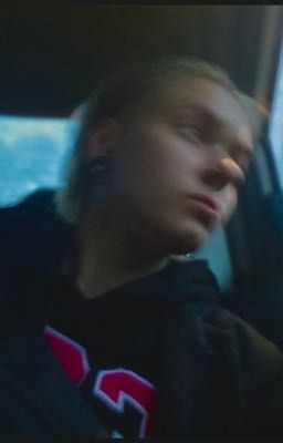 ты спасла мою жизнь. [закончен/18+]